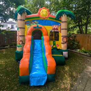 Light Bouncy Castle Rental Pick-up across Toronto, Brampton and Mississauga